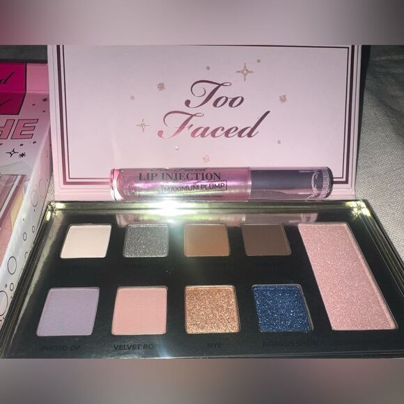 Pop The Cork Makeup Gift Set
Two-Piece Limited Edition Makeup Set- NIB - Picture 10 of 16